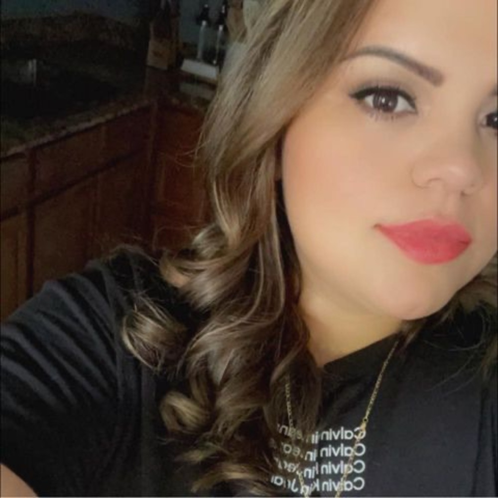 Meet your Posher, Karla